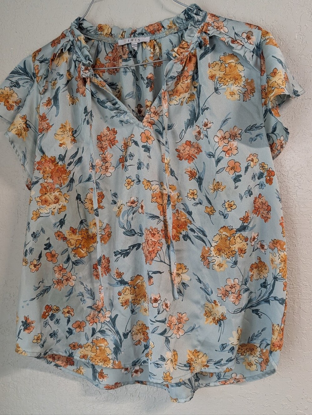 iris Floral Tie-Neck Blouse L Blue Orange Floral Flutter Shimmery Fairy Dainty